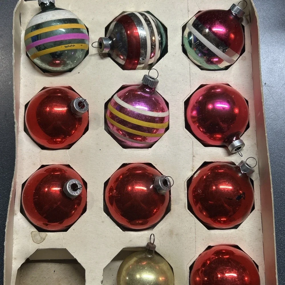Vintage Unsilvered Christmas Ornaments ATOMIC  Lot of 11 w/ Box